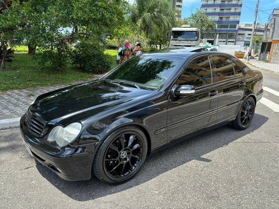 MERCEDES-BENZ C 180 K 1.8 CLASSIC KOMPRESSOR 16V 143 CV GASOLINA 4P AUTOMÁTICO